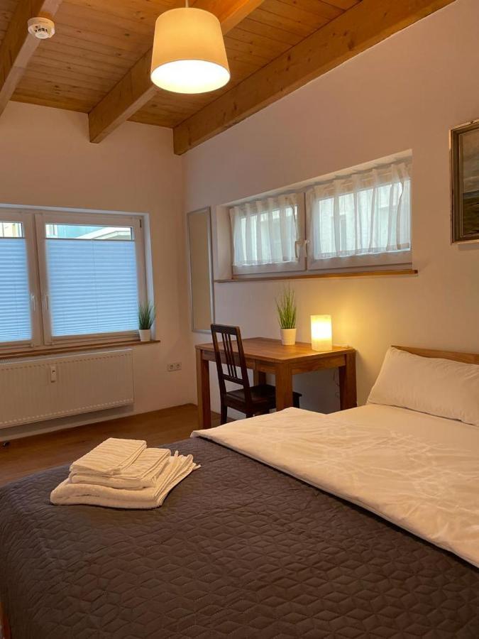 ברנאו ביי ברלין Ferienwohnung Im Stadtzentrum Von Bernau - Komfortable Wohnung Mit 2 Zimmern, Bad, Spuelmaschine, Waschmaschine, Komplette Kueche, Wlan, Terrasse, Ruhige Lage מראה חיצוני תמונה