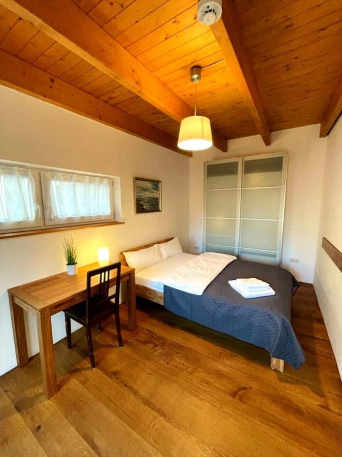 ברנאו ביי ברלין Ferienwohnung Im Stadtzentrum Von Bernau - Komfortable Wohnung Mit 2 Zimmern, Bad, Spuelmaschine, Waschmaschine, Komplette Kueche, Wlan, Terrasse, Ruhige Lage מראה חיצוני תמונה